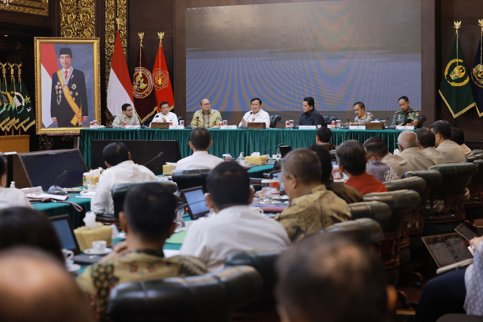 Pimpin Rapat Pleno KKIP, Prabowo Tekankan Terus Dukung Kemandirian Industri Pertahanan_bimata.id